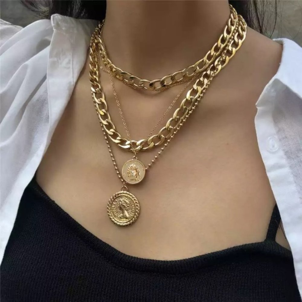 Miami choker coin necklace.